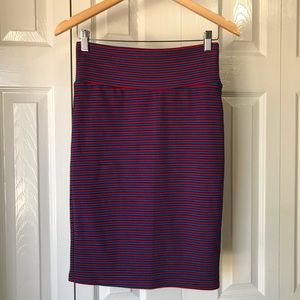 LulaRoe 🔹♦️Cassie♦️🔹Skirt 🦓 Cute Stripes❣️